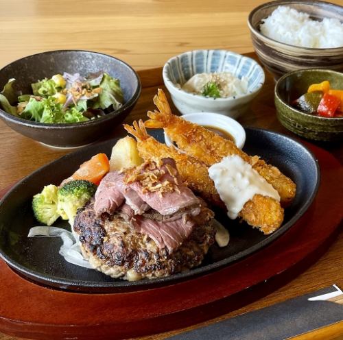 Roast beef hamburger & 2 fried shrimp set