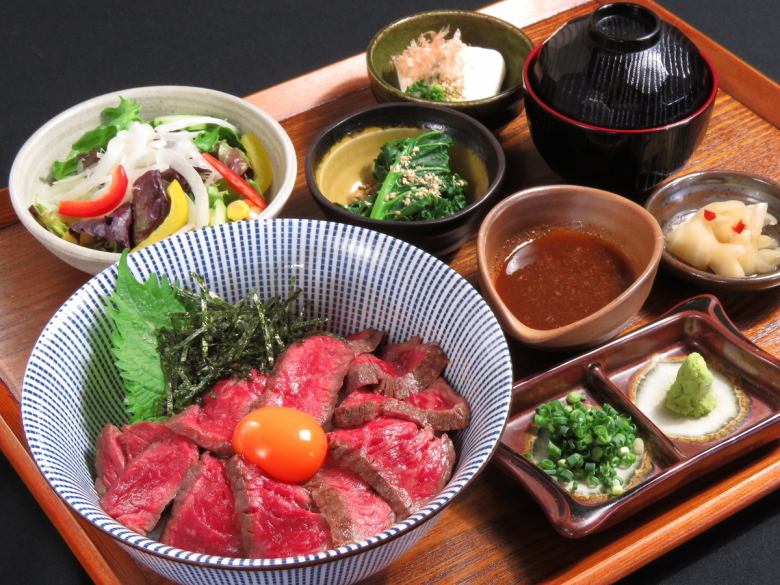 本日の特選和牛ステーキ丼セット[通常盛] 通常価格2,530円→特価2,430円