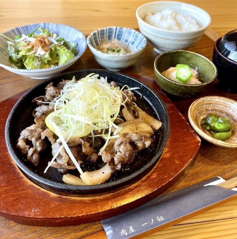 和牛タンカルビのネギ塩鉄板膳　通常価格2,080円→1,980円