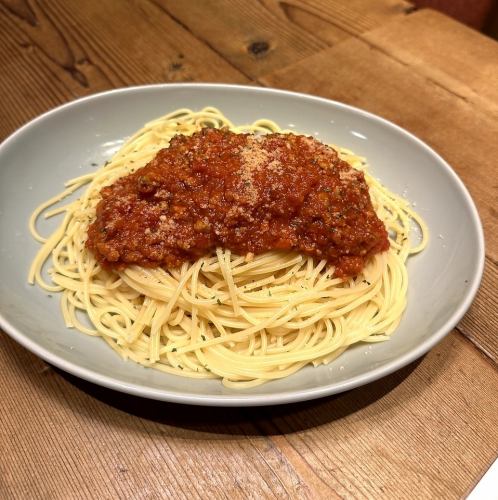 旨味・ボリューム・トッピングで広がる『パスタランチ』