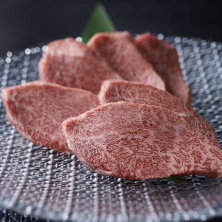 【全席個室の焼肉】ゆったりとできる個室で、上質な黒毛和牛が味わえる焼肉店