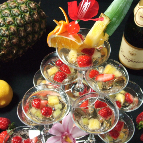 [Eyes of various parties] Luxurious fruit champagne tower ☆