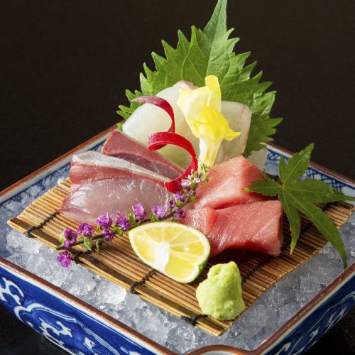 『　刺身盛り合わせ　』 ＜3種＞