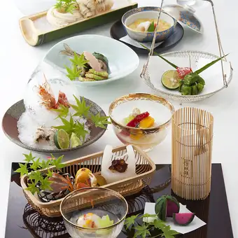 会食・接待・御家族でのお食事に『季節の会席』(9品)10,000円