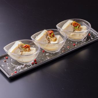 Yose tofu from Kawaguchi Shoten, a long-established store in Nagoya