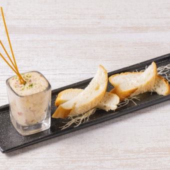 Aichi Prefecture whitebait and fresh seaweed ajillo
