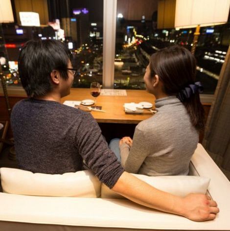 名古屋駅すぐ!夜景を一望★おすすめはカップルソファー席♪
