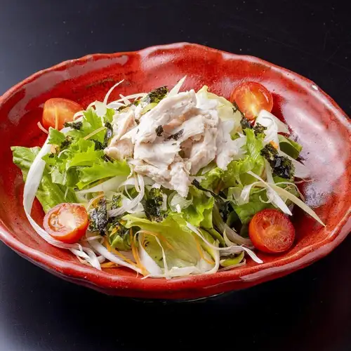 Ena Chicken Choreg Salad