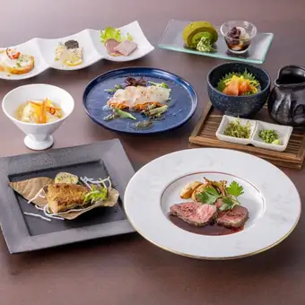 【单人份】享用知多牛肉、伊势鲷等东海特色食材【东海精选怀石料理】2小时畅饮,8000日元