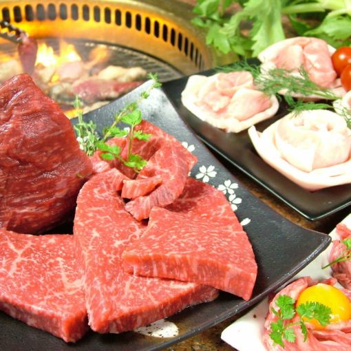 【特別烤肉套餐】適合紀念日、娛樂、重要宴會，15道菜合計7,000日元，附2小時無限暢飲