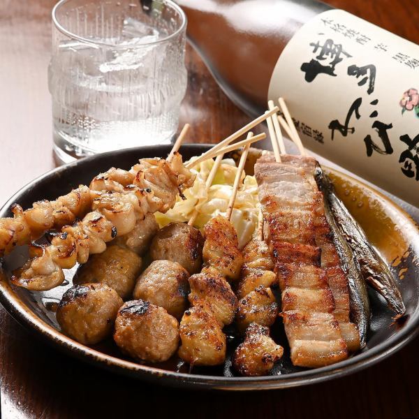 【当店の看板メニュー】創業時からの強み!熟練の技で一本一本丁寧に焼き上げるこだわりの『串焼き』