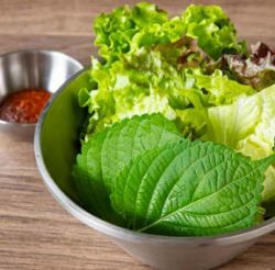 四种口味的卷状蔬菜