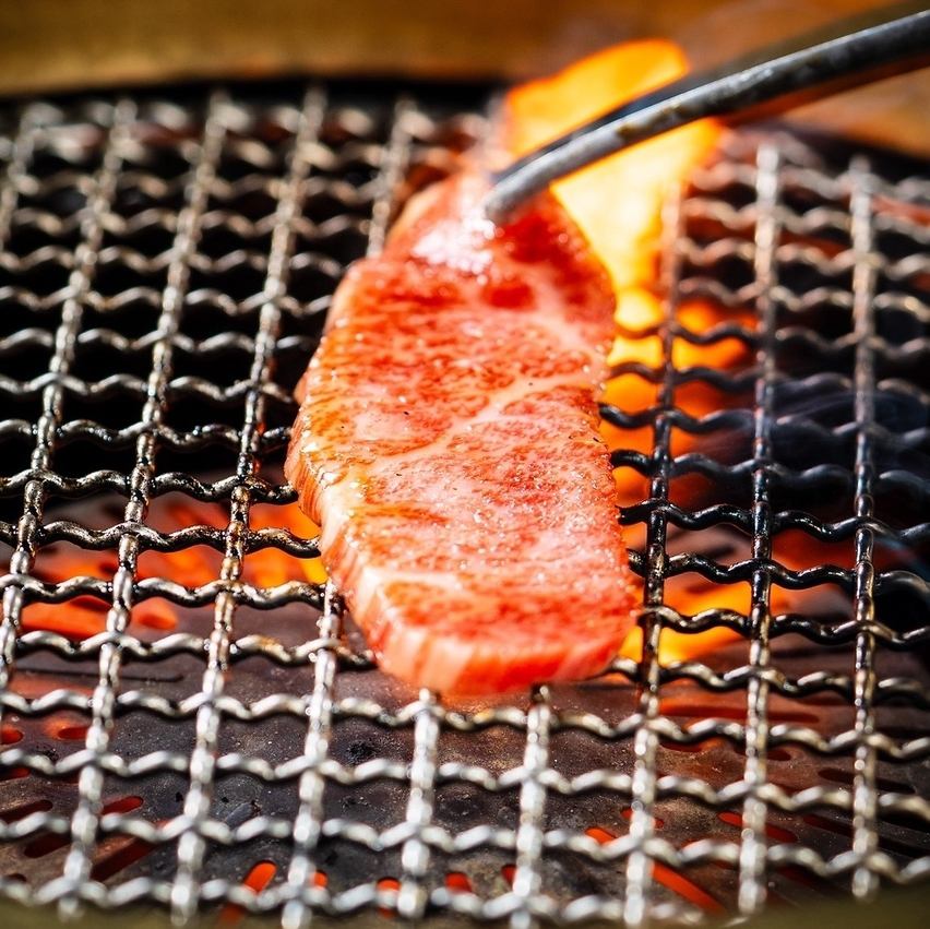 誕生日 記念日など特別な日は特撰和牛×厳選ワインでお祝い♪