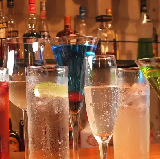 ウィスキー・ワイン・サワー類など種類豊富にご用意◆スペシャルドリンク【DEATH COCKTAIL】