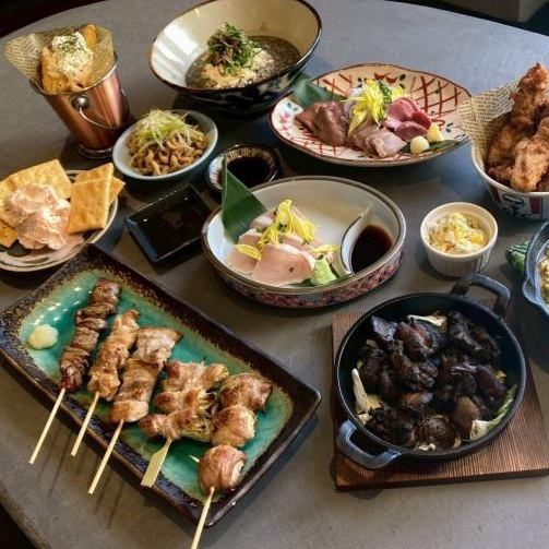 4,000日圓起的套餐讓您可以品嚐到我們引以為傲的雞肉菜餚。