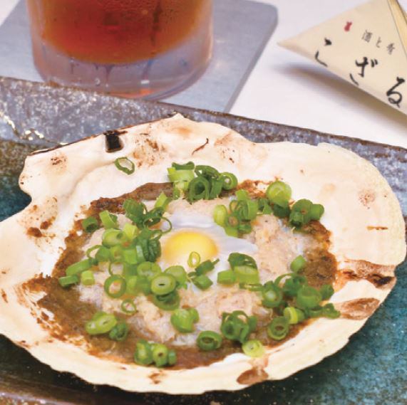 Enjoy the freshest seafood and more than 10 kinds of premium local sake ♪