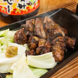 【名物】鳥もも肉黒焼き