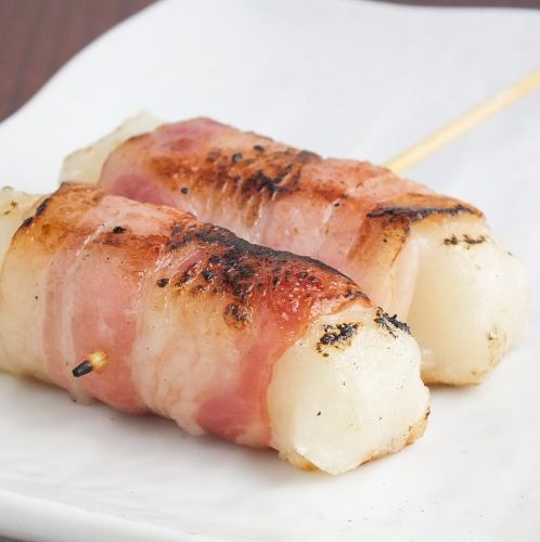 【변화 꼬치】 떡 베이컨 감기 / 쁘띠 토마토 베이컨 감기 각