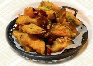 Fried eggplant with salt and pepper