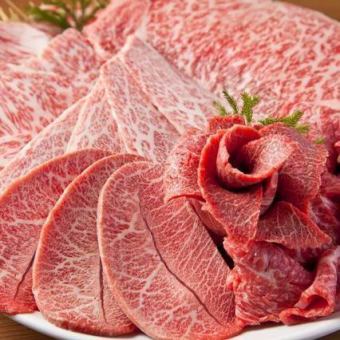 プラチナコース　　7300円(税込)　飲み放題はお1人様プラス1500円頂いております。