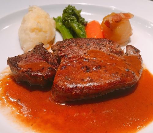 [Limited quantity] Domestic beef fillet steak