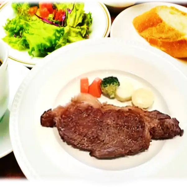 【お盆期間限定】特製国産牛サーロインステーキランチ