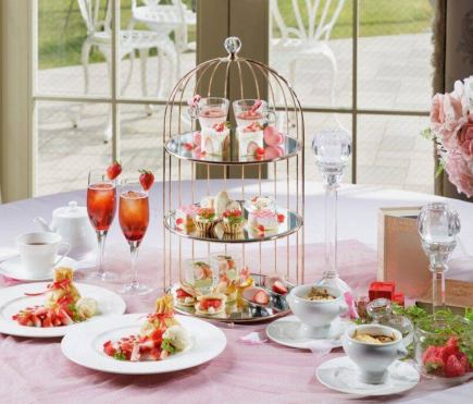 [17:30-19:15] 草莓之心高级定制 5,300日元（含税）