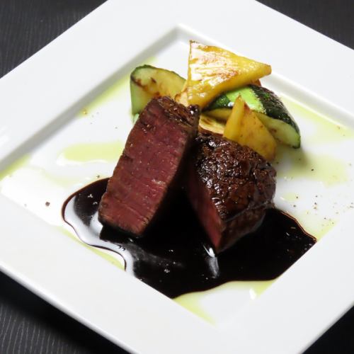 Fillet steak with balsamic sauce