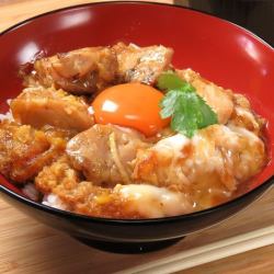 赤鶏玉子の親子丼