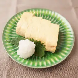 薩摩赤鶏玉子の出し巻き