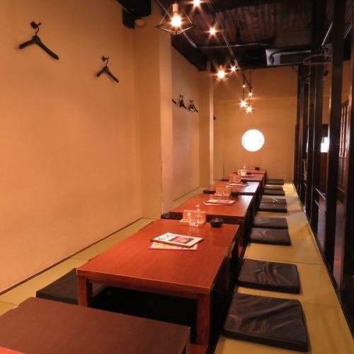 <p>The indirect lighting calms down ... How about a banquet in a Japanese healing space?</p>
