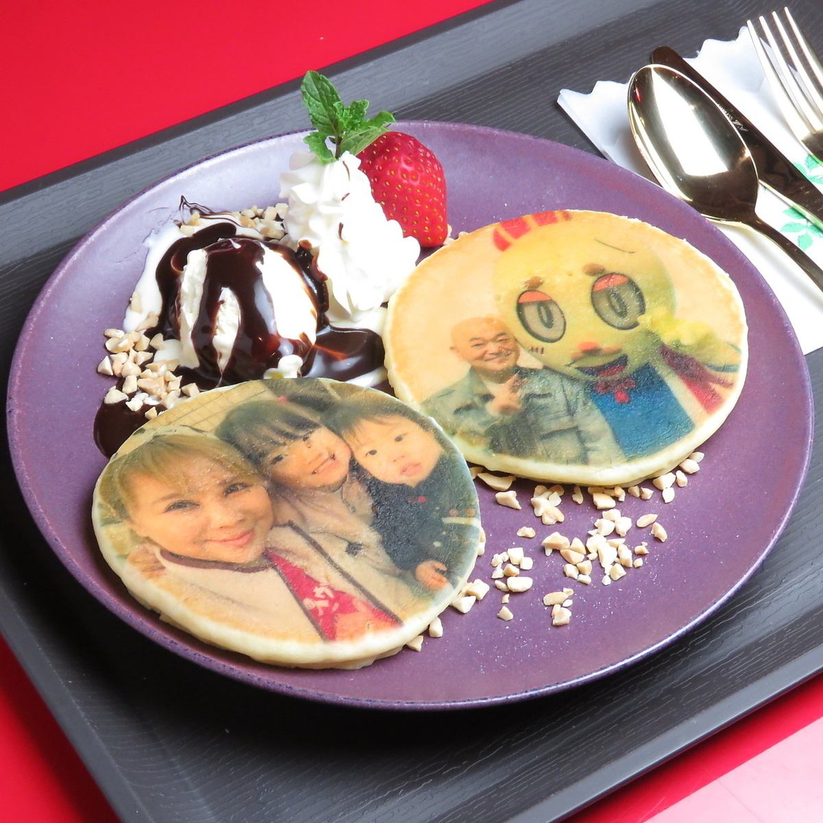 Make your own original pancakes for special occasions such as anniversaries!