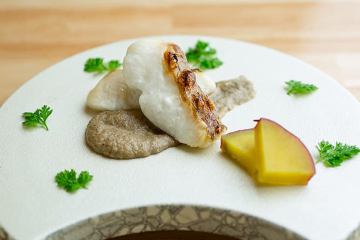 ‼️鯛の炙り焼き、サマートリュフソース‼️