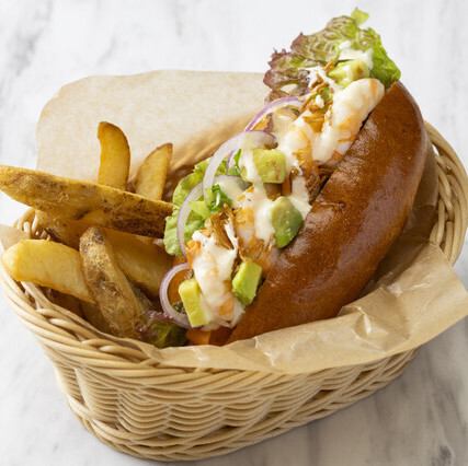 새우와 아보카도 핫도크