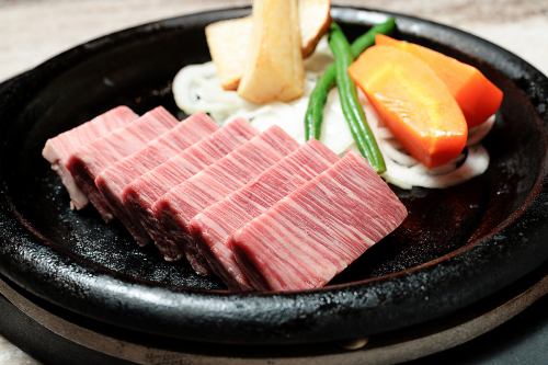 『特選プレミアム和牛ヒレシャトーブリアン』