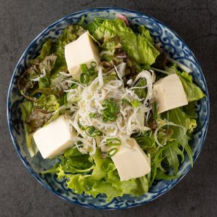 Refreshing tofu and whitebait salad