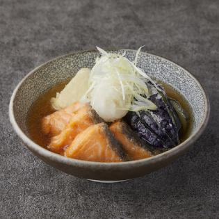 Deep-fried autumn salmon and eggplant