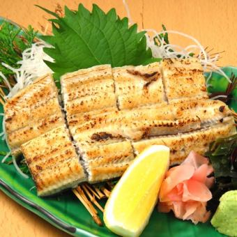 Grilled eel (half)