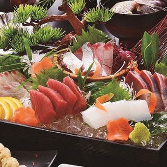 【附2小時無限暢飲】鄉土料理套餐8道菜合計4,000日圓（含稅）可以享用生魚片和馬肉生魚片的方案