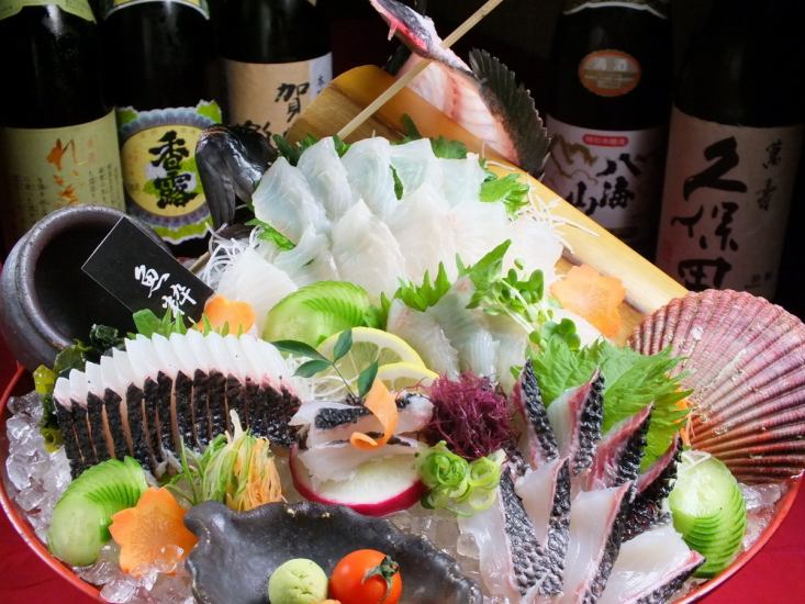 We have dishes using ingredients sent directly from Amakusa and fresh sashimi!
