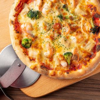 【6月平日限定！】ピザ8種食べ放題&料理4品♪ワンドリンク付【ピザ食べ放題コース】2500円