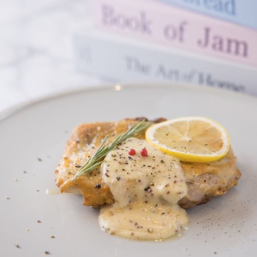 チキンソテー～米粉のクリームソース～