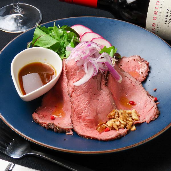 Recommended classic popular menu item: "Special roast beef" that melts in your mouth