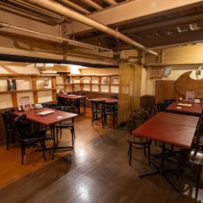 Soar can also be rented out for private use. We welcome all kinds of parties, from wedding receptions, and more! The second floor can accommodate up to 35 people.