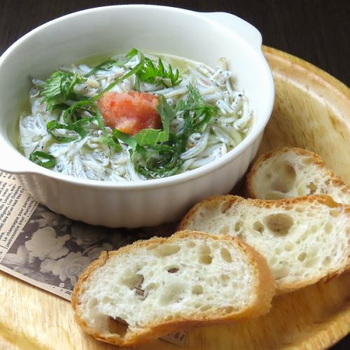 ひと口で虜になる、こだわり自慢のアヒージョ