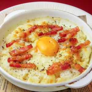 とろけるチーズのドリア風カルボライス