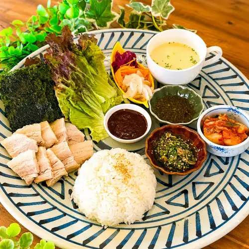 博萨姆午餐