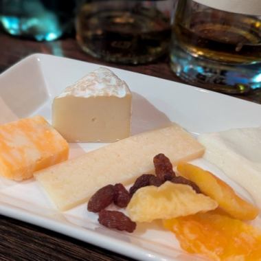 【平日限定クーポンでお得に♪】2時間飲み放題付チーズコ―ス　5,000円→4,500円