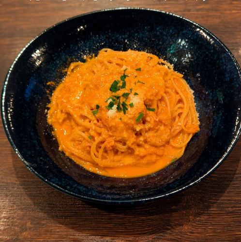 カニトマトクリームパスタ