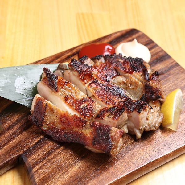 【スパイスが決め手】ジャマイカ郷土料理「ジャークチキン」鶏肉の美味しさを最大限に引き出した逸品